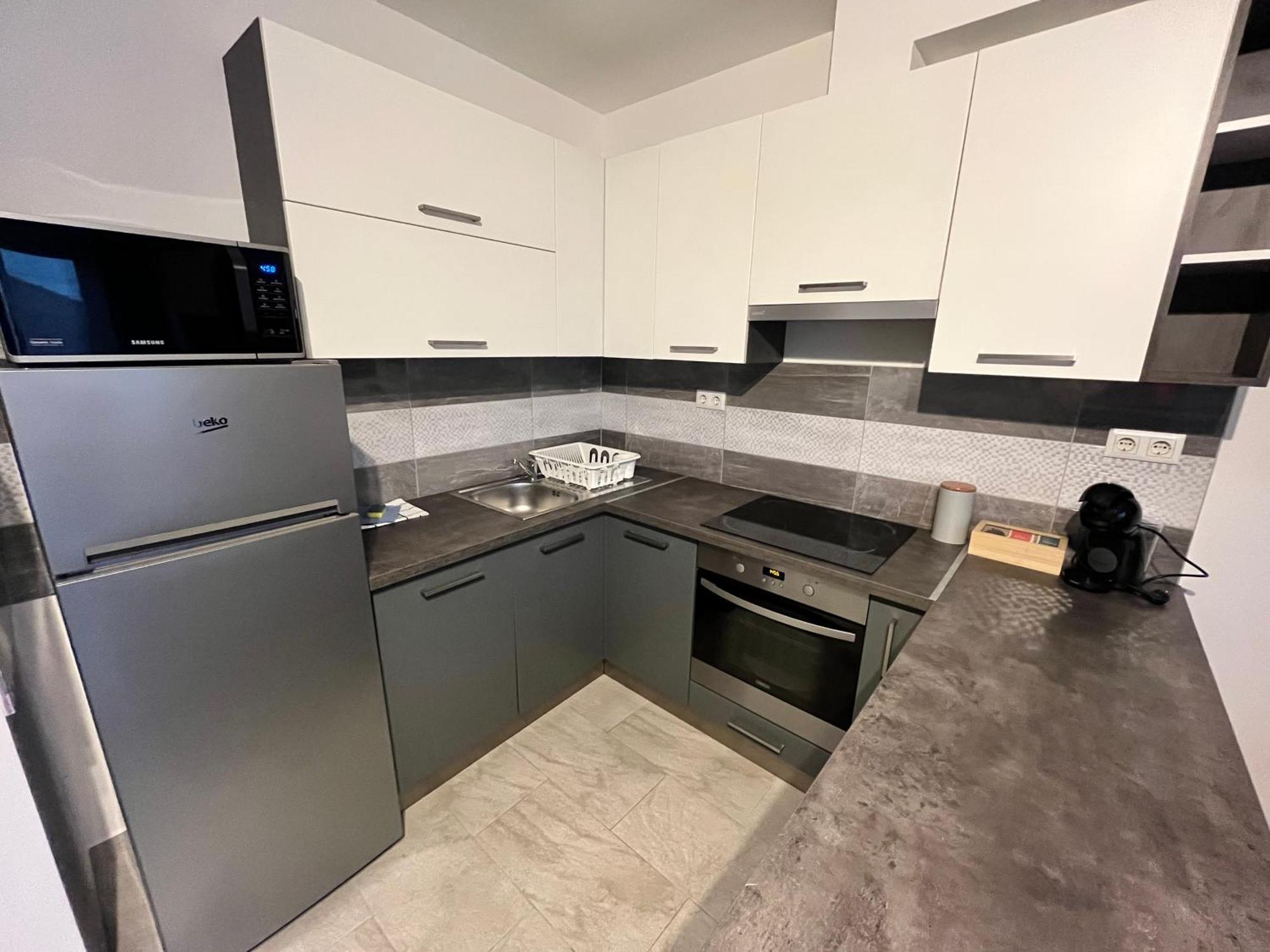 Rediapartmanok Budapest Ngoại thất bức ảnh